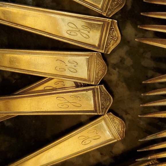 1847 Rogers Bros Silverplate Flatware service for 6 - Picture 3 of 7